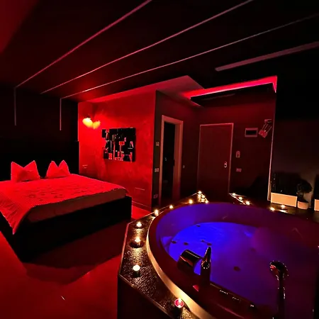 The Red Apartament *
